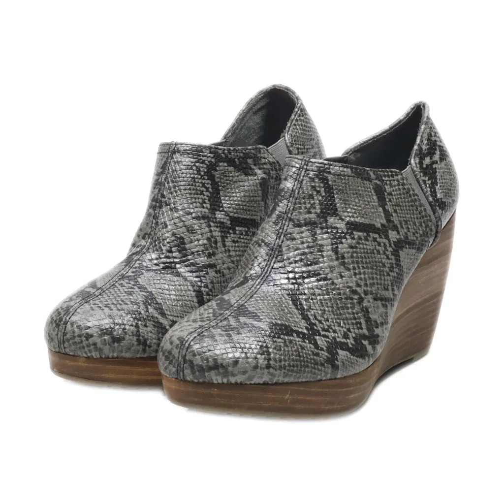 Dr. Scholl'S Wedge Shoes Leather Black Colour For Women