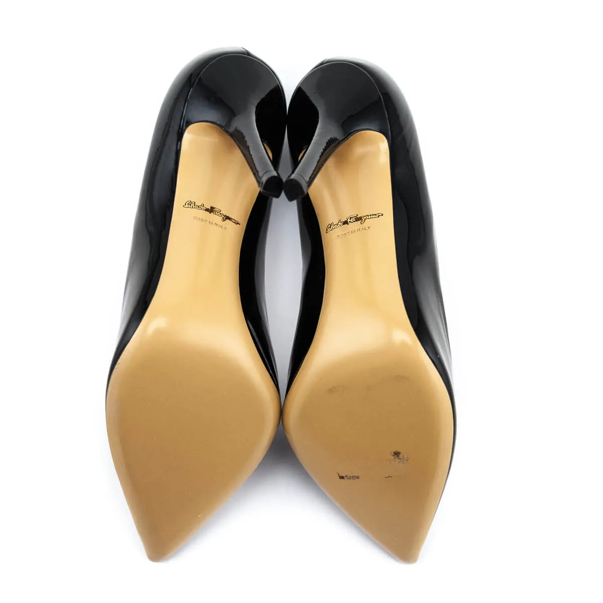 Ferregamo Black Patent Susi 100 Pumps Size US 7 | EU 37