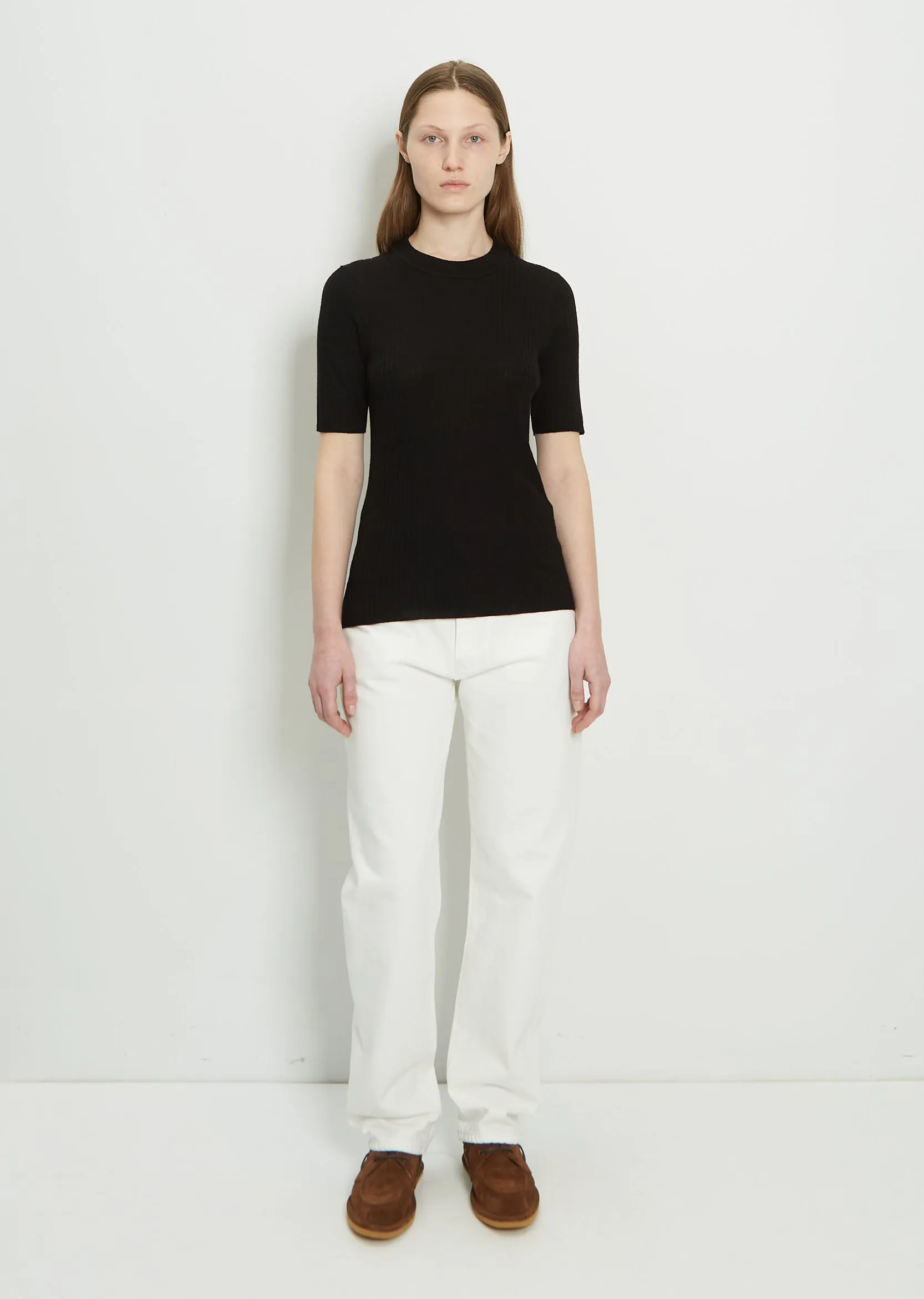 Jidda Wool-Cashmere Ribbed Sweater — Black