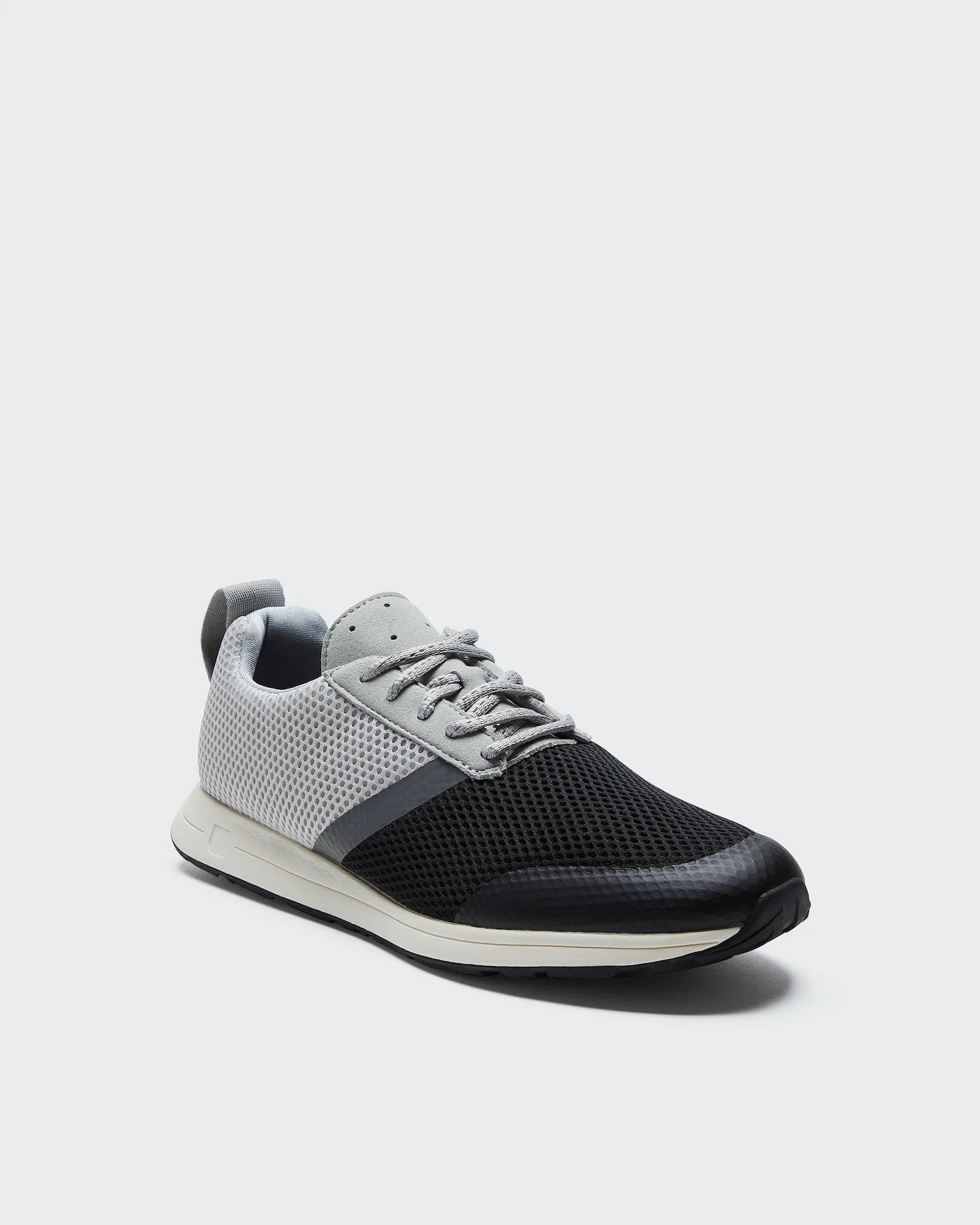 The Henry Runner / Mesh / Gray & Black by YORK Athletics Mfg.