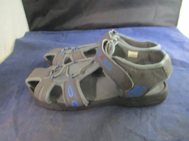 Used Beverly Hills Polo Club Sandal Shoes Yoouth Size 4