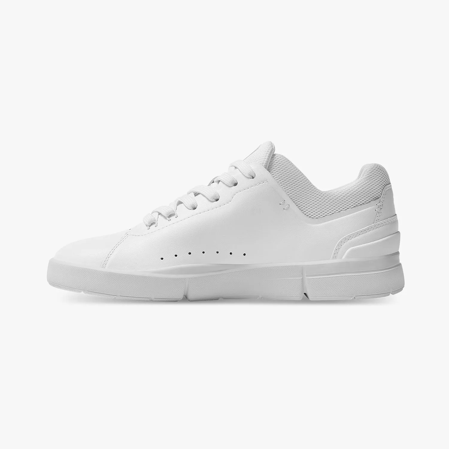 Women's THE ROGER Advantage